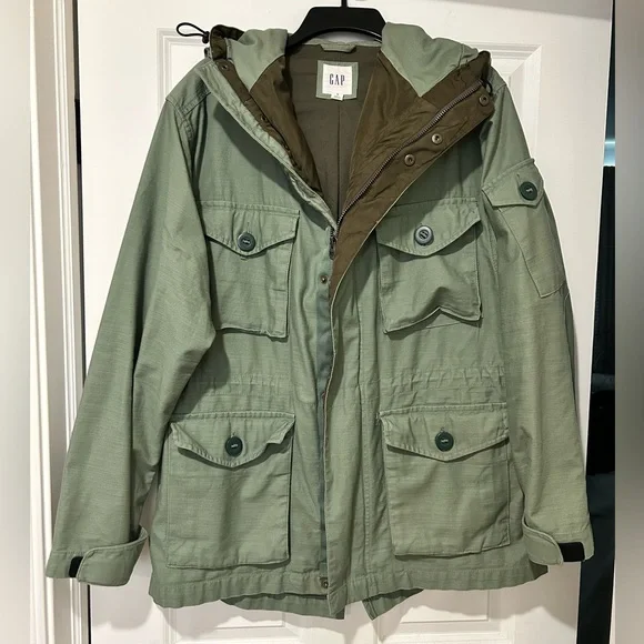 Like New GAP Olive Heavyweight Canvas Military Utility Field Jacket Men Unisex - Picture 1 of 16
